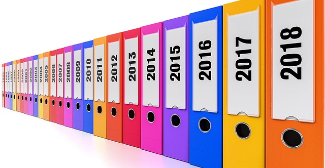 Tags: ring binders aligned, organization, organize
